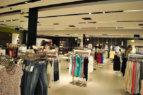 庐山市商场里的店面怎么装修？